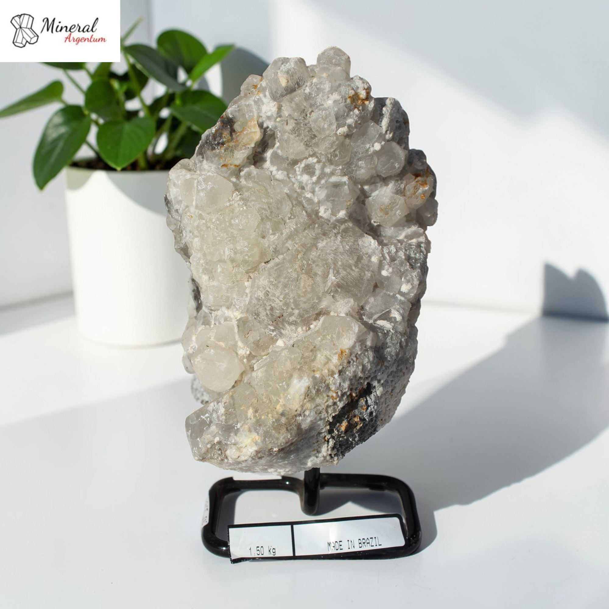 Kalcitová drúza na kovovém stojánku 1,50 kg