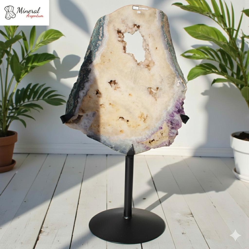 Achát na kovovém stojanu 40,05 kg