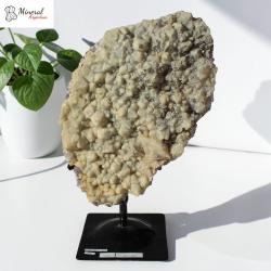 Kalcitová drúza na kovovém stojánku 5,90 kg