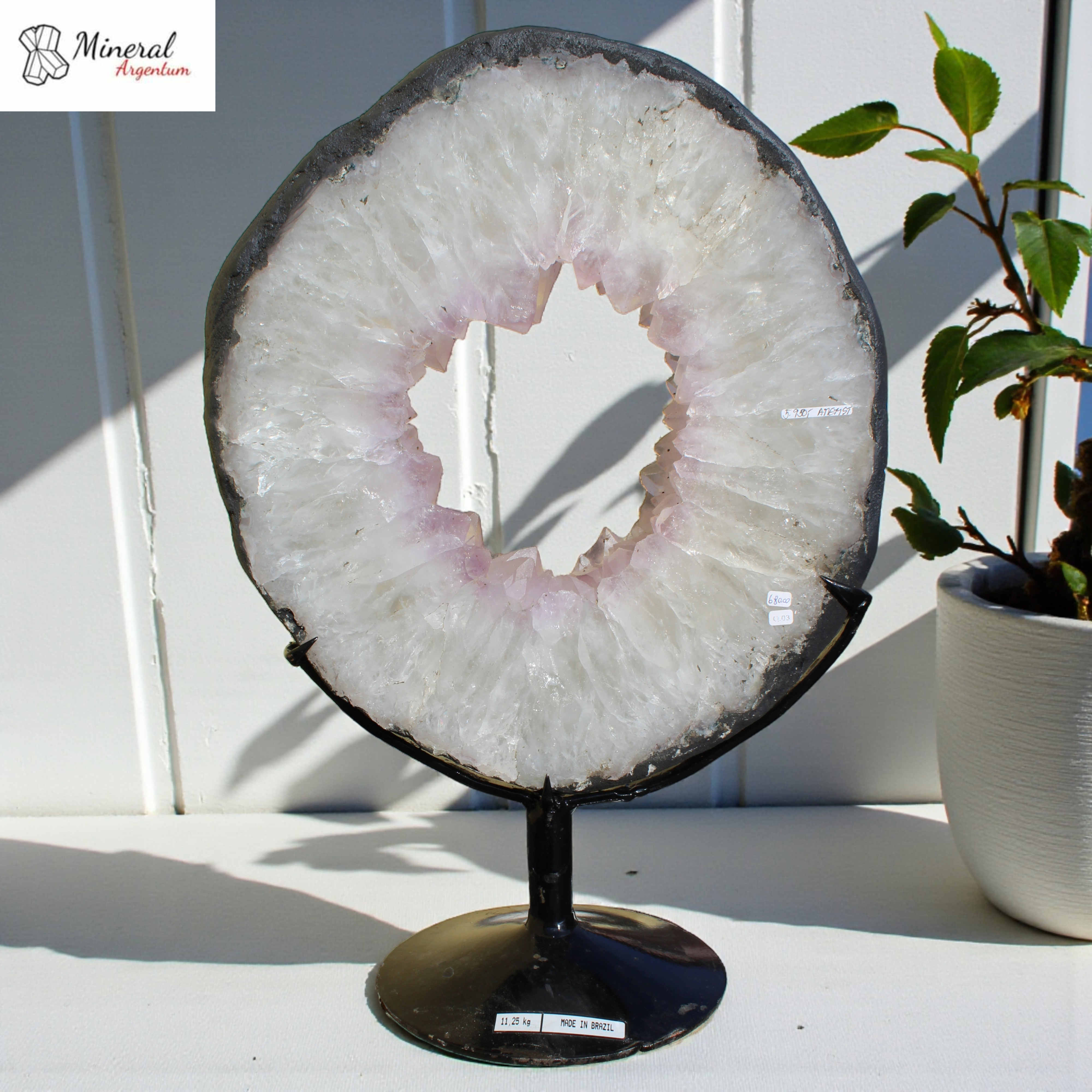 Ametyst na kovovém stojánku 11,25 kg