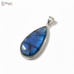 Přívěsek ze stříbra a Labradoritu