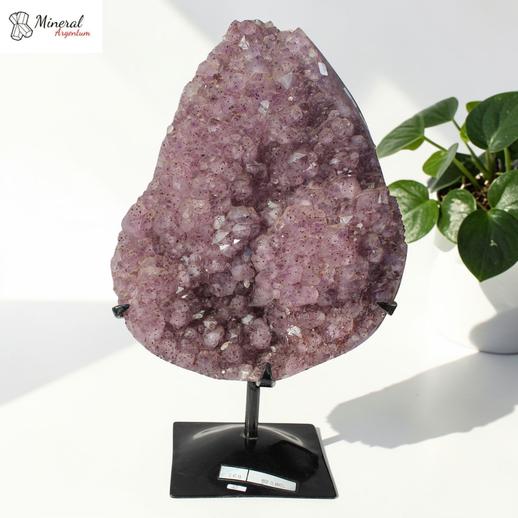 Ametystová drúza na kovovém stojánku 12,40 kg