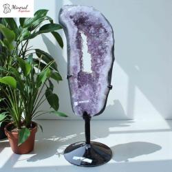 Ametystová drúza na kovovém stojánku 8 kg