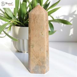 Sluneční kámen špička 485g
