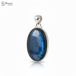 Přívěsek ze stříbra a Labradoritu