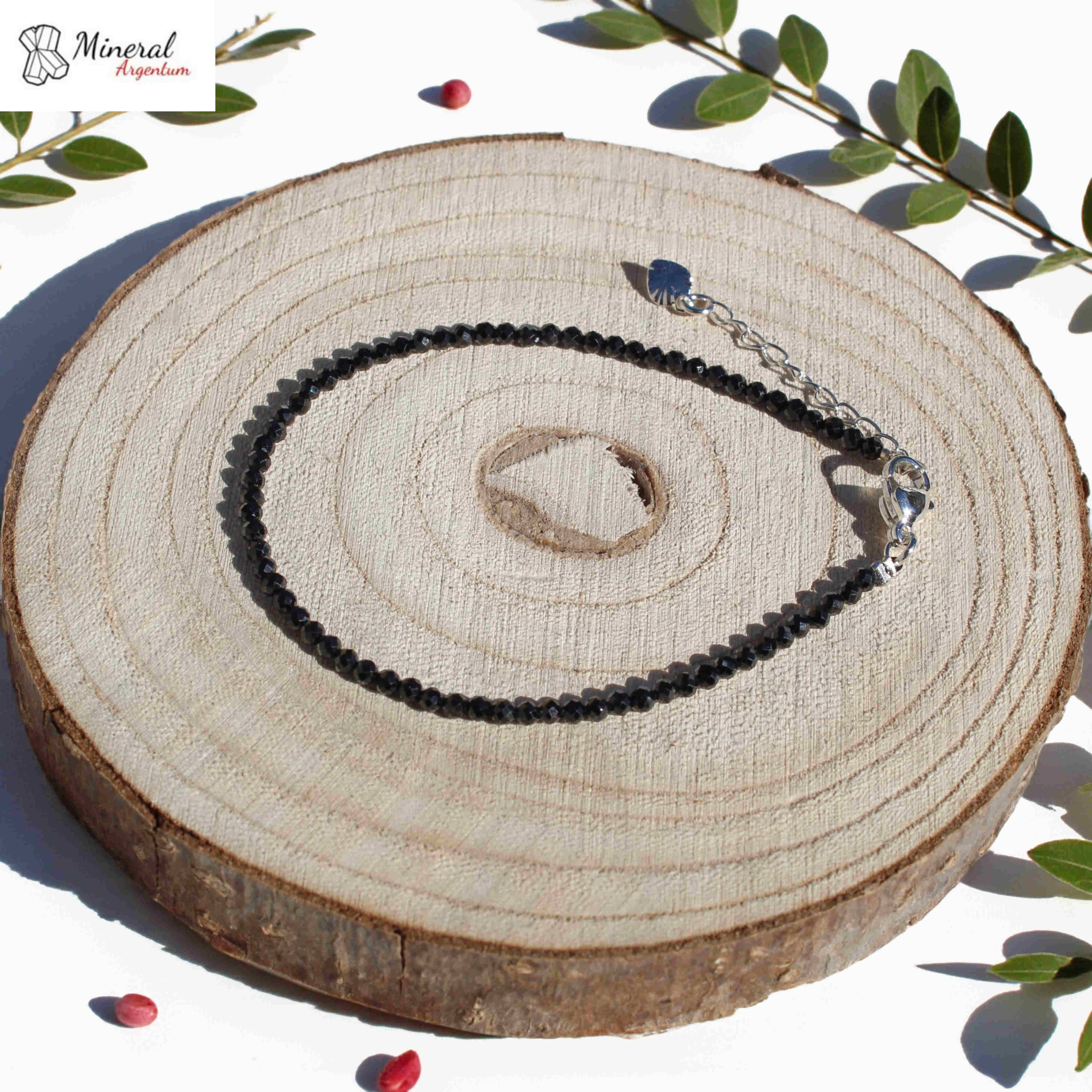 Fazetovaný náramek z Onyxu